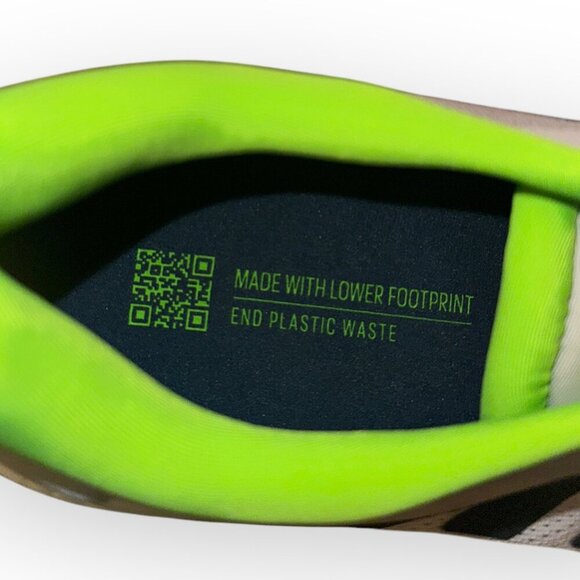 Adidas Supernova 2 M Running Shoes White Green Sneaker Style GW9093 Mens Size 10 - Picture 10 of 17